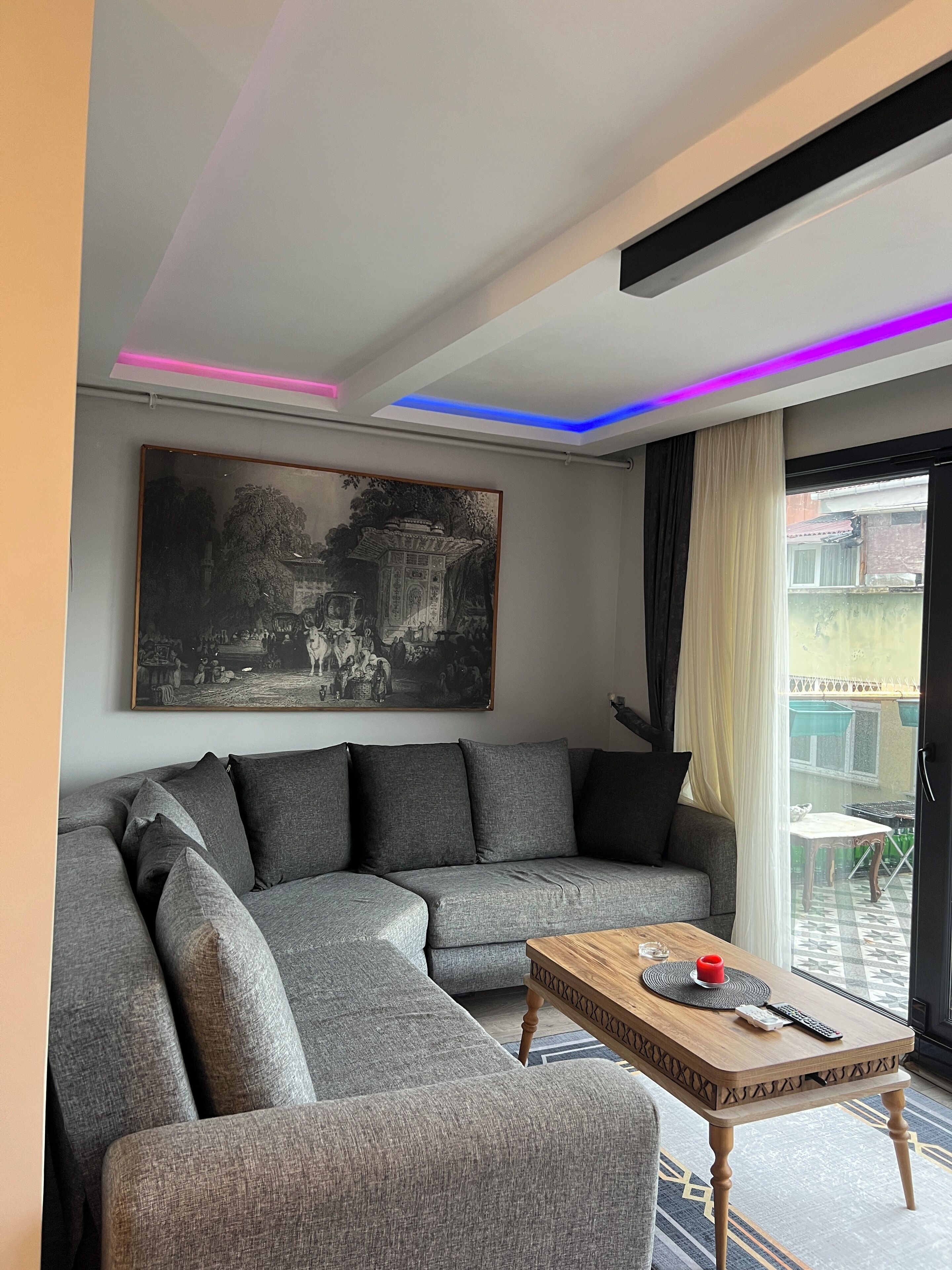 Condo luxo, vista para a cidade | Área de estar