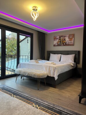 Appart'hôtel Deluxe, vue ville | Ameublement personnalisé, rideaux occultants, chambres insonorisées