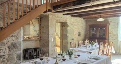 Le Four, pour 9 à 11 avec piscine partagée