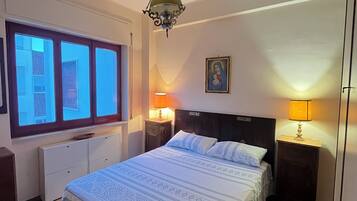 2 chambres, draps fournis