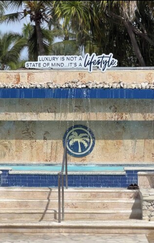 Room-modern Beach Studio Next to the bea