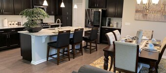 Spacious Durham Townhome Close to Duke & RDU