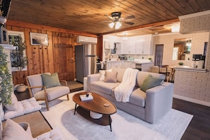 Uklassifisert bilde, 2 av 24, knapp