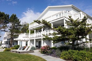 Exterior - 2BR Oceanfront Retreat | Fireplace, Deck & Kitchen (Kennebunkport)