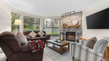 Apartment | Wohnbereich | Smart-TV