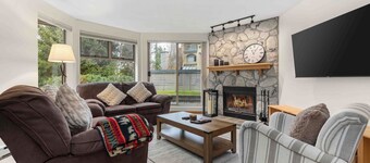 Glen Eagles by Whistler Premier