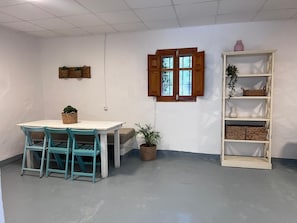 Interior - Brick vessel 1 and 2 (Cartagena)