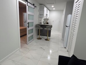 Interior - Relaxing Studio Just Minutes from Weeki Wachee Springs (Spring Hill)