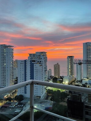 Property grounds - Wonderful Apartment. Ocean view. Centrally located. (Cartagena de Indias)