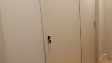 Huoneisto, 1 makuuhuone | Egyptinpuuvillaiset lakanat, ylelliset vuodevaatteet