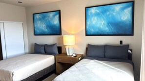 Apartamento, 3 habitaciones | Sábanas de algodón egipcio y ropa de cama de alta calidad