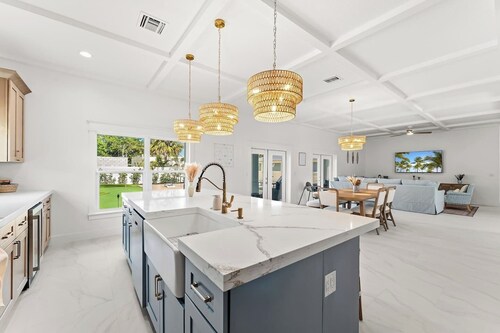 Diamond Sands| Epic Mini Golf| Guest House