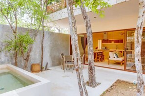 Outdoor dining - Luxury Jungle Condo in Tulum with Pools, Private Cenotes & Gated Community (Tulum)