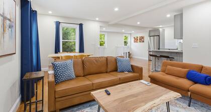 Two Family house 4B3B Newton Center & Green Line