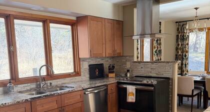 Escape the heat of the summer 3-bedroom house near Idaho Springs.