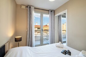 1 bedroom, WiFi, bed sheets - Appartement Olivier - Welkeys (Antibes)