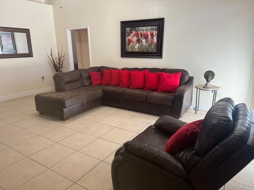 3-bedroom house in fabulous Lehigh Acres with AC comfort