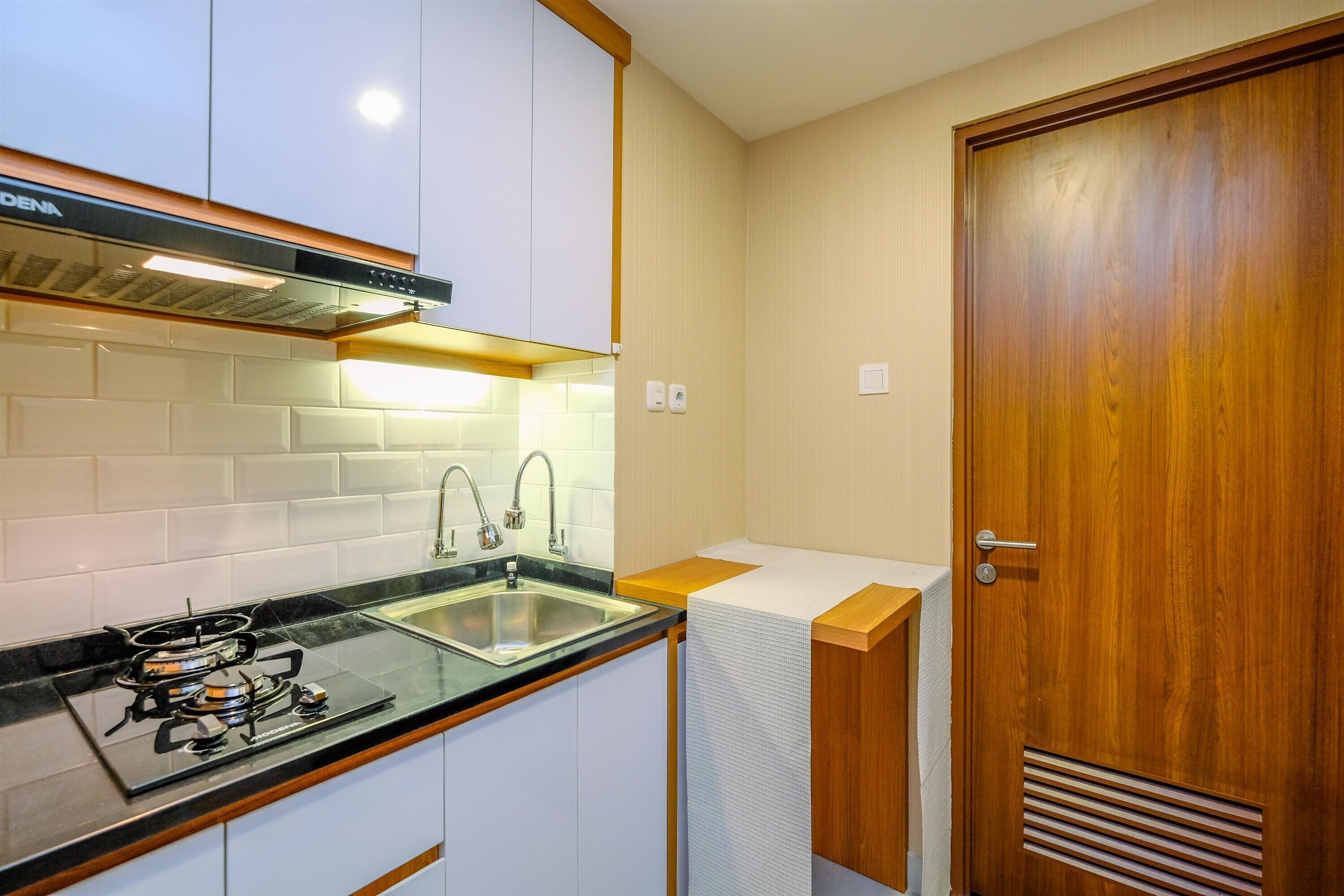 Standard Studio | Private kitchen | Electric kettle