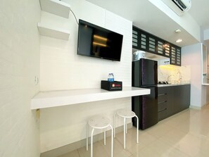 Standard Studio - Well Furnished And Cozy Stay Studio Grand Kamala Lagoon Apartment (Bekasi)