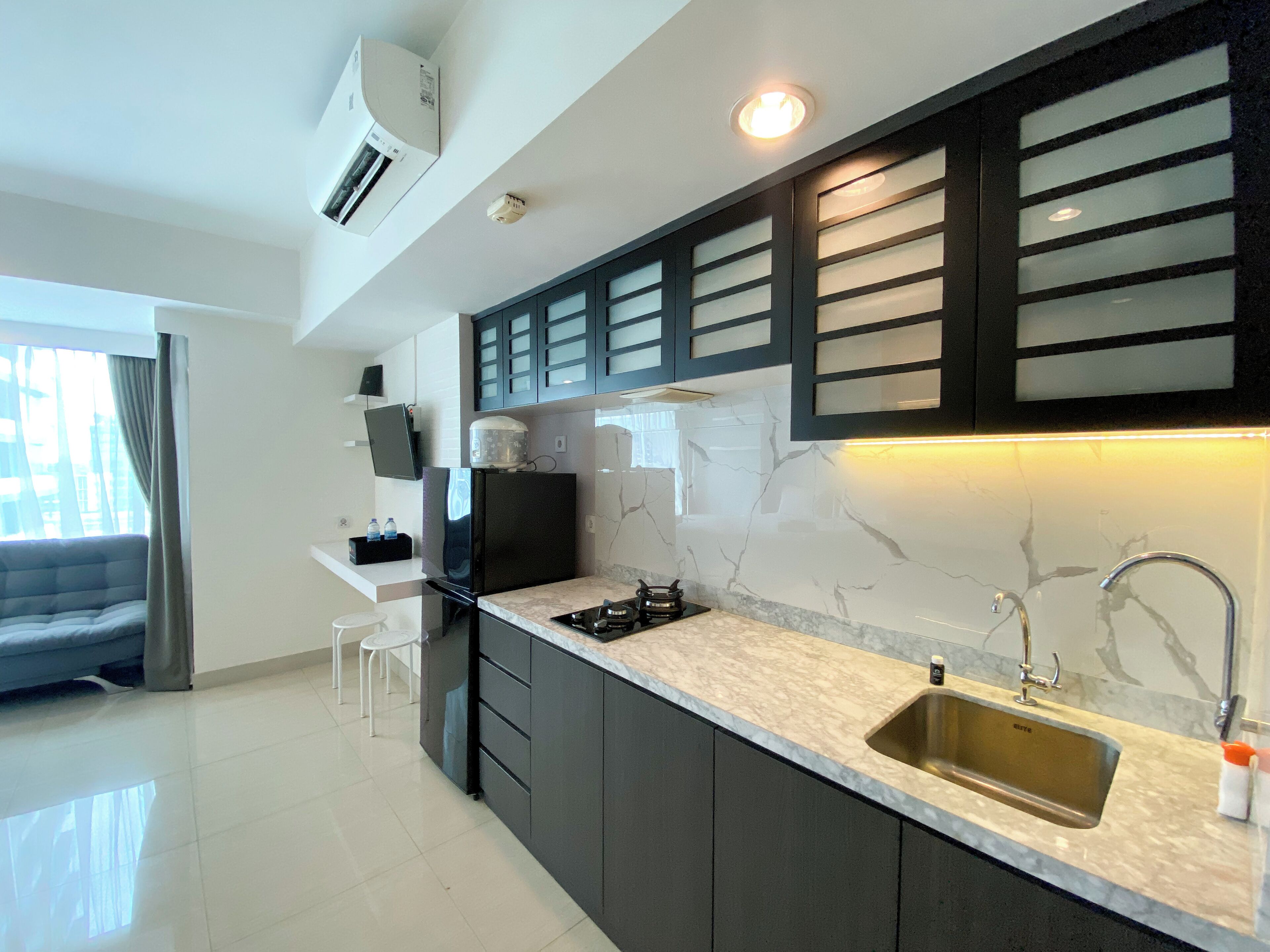 Standard Studio | Private kitchen | Electric kettle
