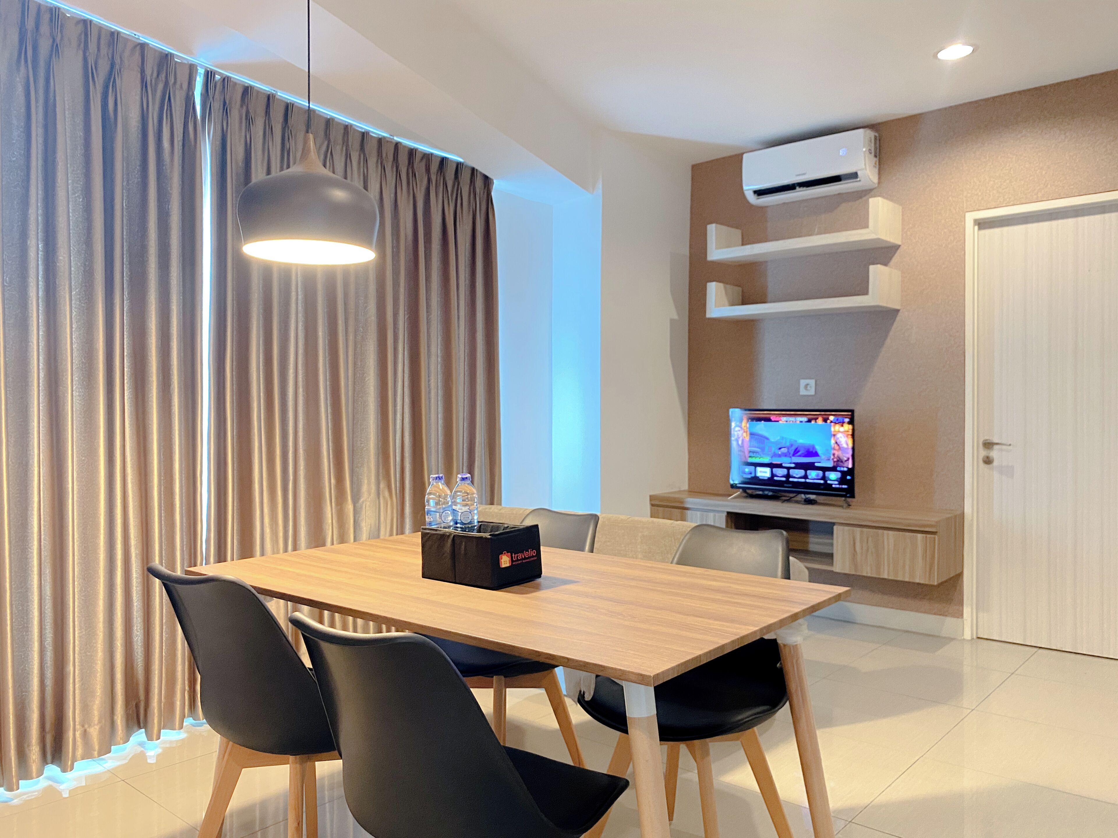 Standard Apartment | Dining room