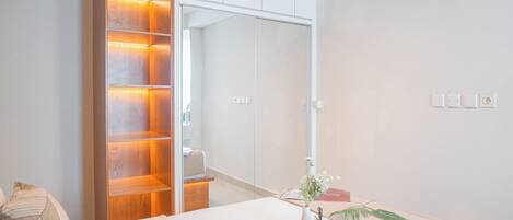 สแตนดาร์ดอพาร์ทเมนท์