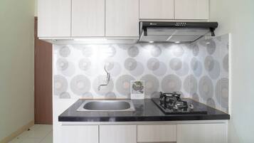 Standard Apartment | Private kitchen | Electric kettle