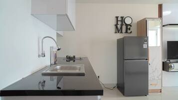 Standard Studio | Private kitchen | Electric kettle