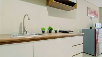 Estúdio standard | Cozinha privada | Chaleira elétrica