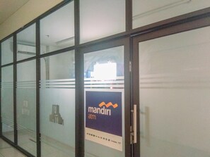 Cajero automático en la propiedad