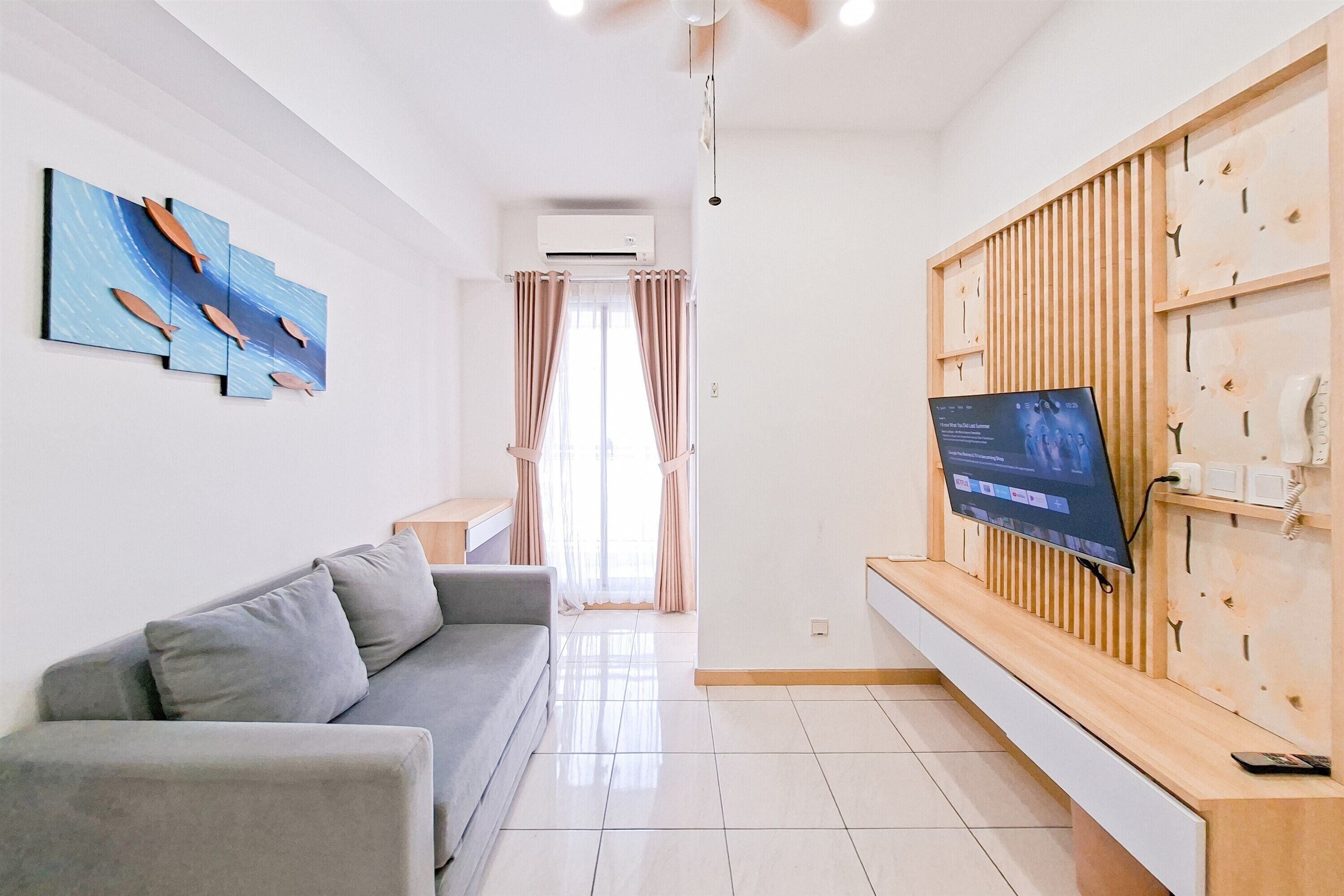 Standard Apartment | Living room