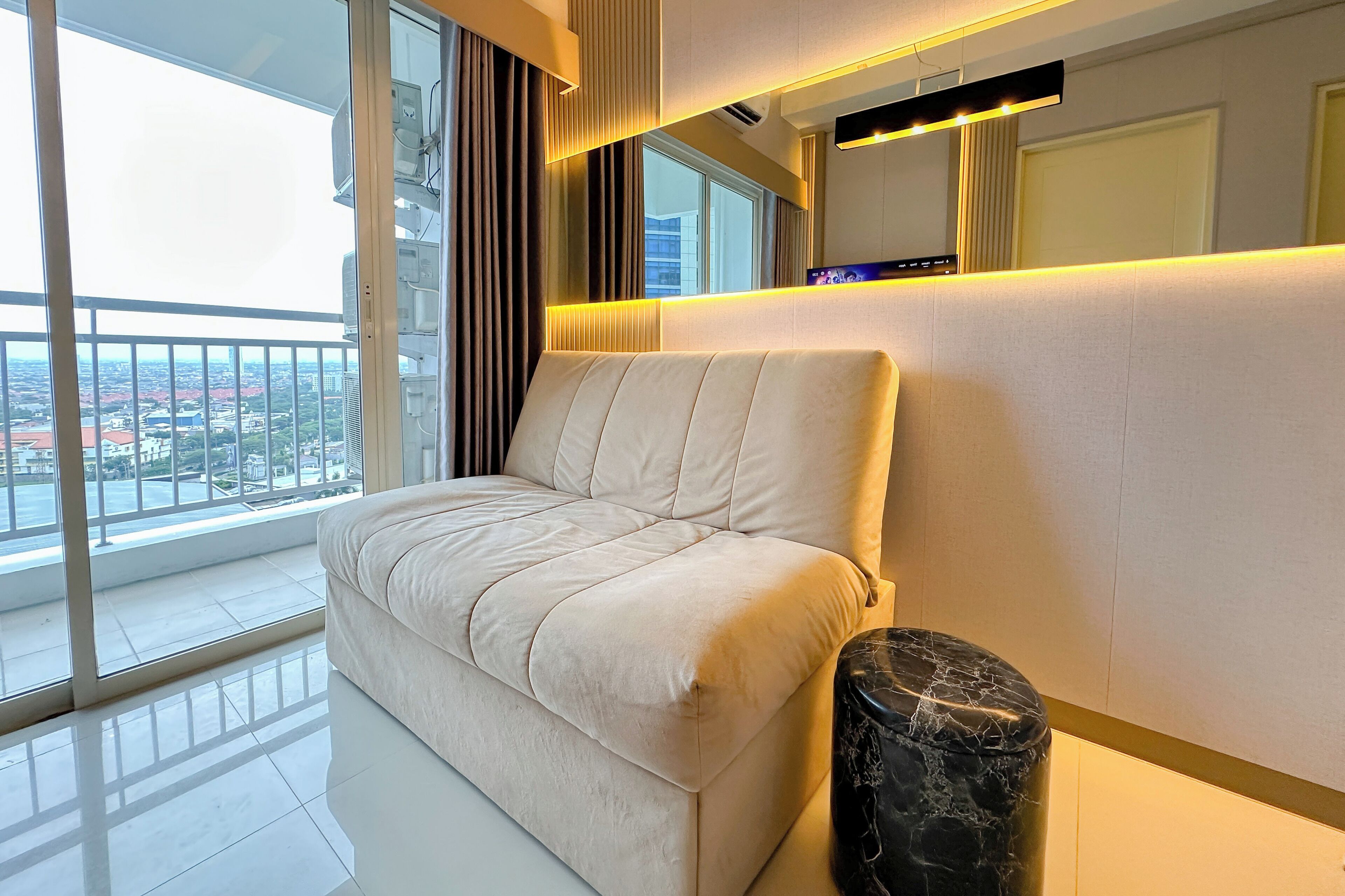 Standard Apartment | Living room