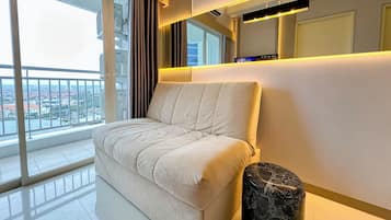 Standard Apartment | Living room