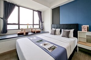 Standard Studio - Stylish Blue And Strategic Studio At Apartment Collins Boulevard (Tangerang)