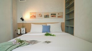 Interior - Pleasant White 3Br At Bassura City Apartment (Jakarta)