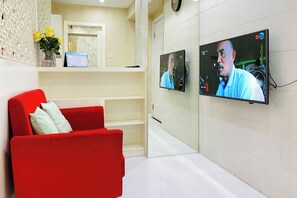 Interior - Vibrant Look 2Br At Apartment Green Pramuka City (Jakarta)