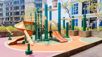 Children’s play area – outdoor