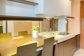Interior - Lovely And Cozy Studio Room At Apartment Signature Park Grande (Jakarta)