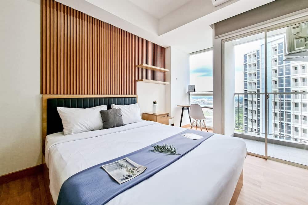 Enjoyable Living Studio At Apartment Pacific Garden - Campus Town @Alam Sutera