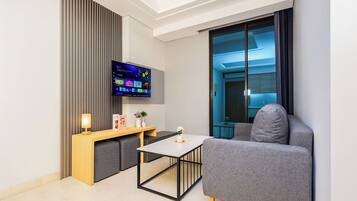 Standard Apartment | Living room