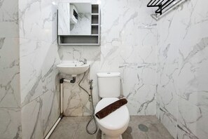 Interior - White Tone Studio At Anwa Residence (South Tangerang)