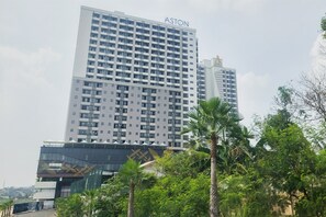 Exterior - White Tone Studio At Anwa Residence (South Tangerang)