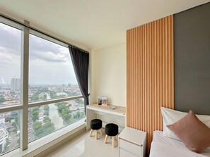 Standard Apartment - Spacious 1Br With City View At Praxis Apartment (Surabaya)
