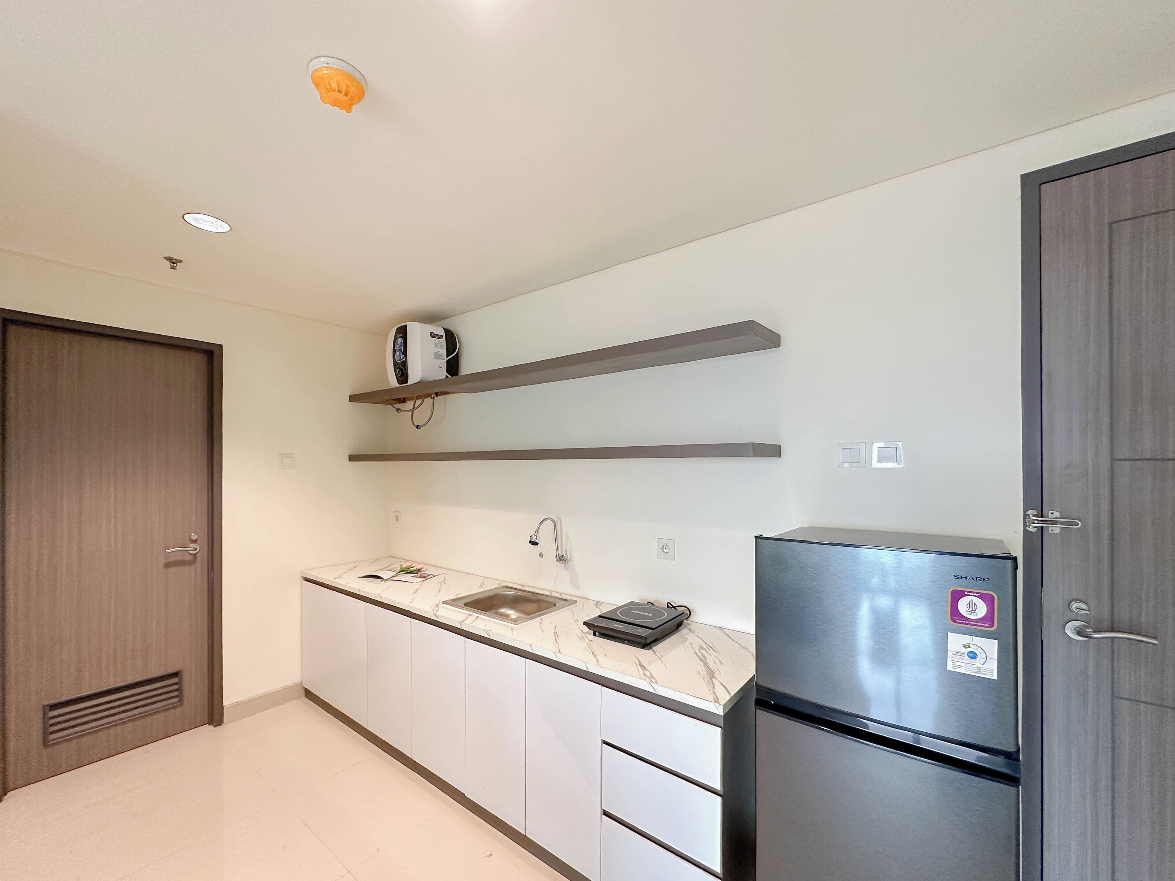 Apartemen Standar | Dapur pribadi | Ketel listrik