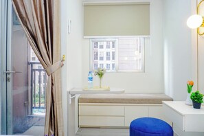 Standard Studio - Compact And Functional Studio At Apartment Transpark Juanda Bekasi Timur (Bekasi)