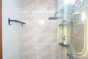 Standard Studio | Bathroom - Compact And Functional Studio At Apartment Transpark Juanda Bekasi Timur (Bekasi)