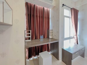 สแตนดาร์ดสตูดิโอ