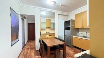 Standard Apartment | Dining room