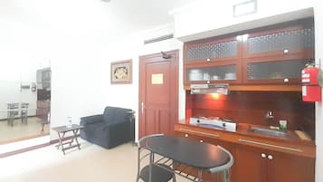 Standaard appartement | Dineerruimte