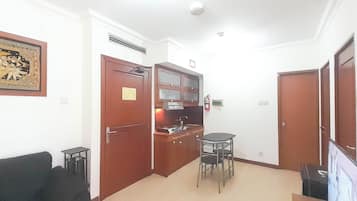 Apartemen Standar | Dapur pribadi | Ketel listrik